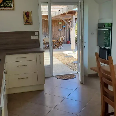 Maison Spacieuse Proche De Saint-emilion